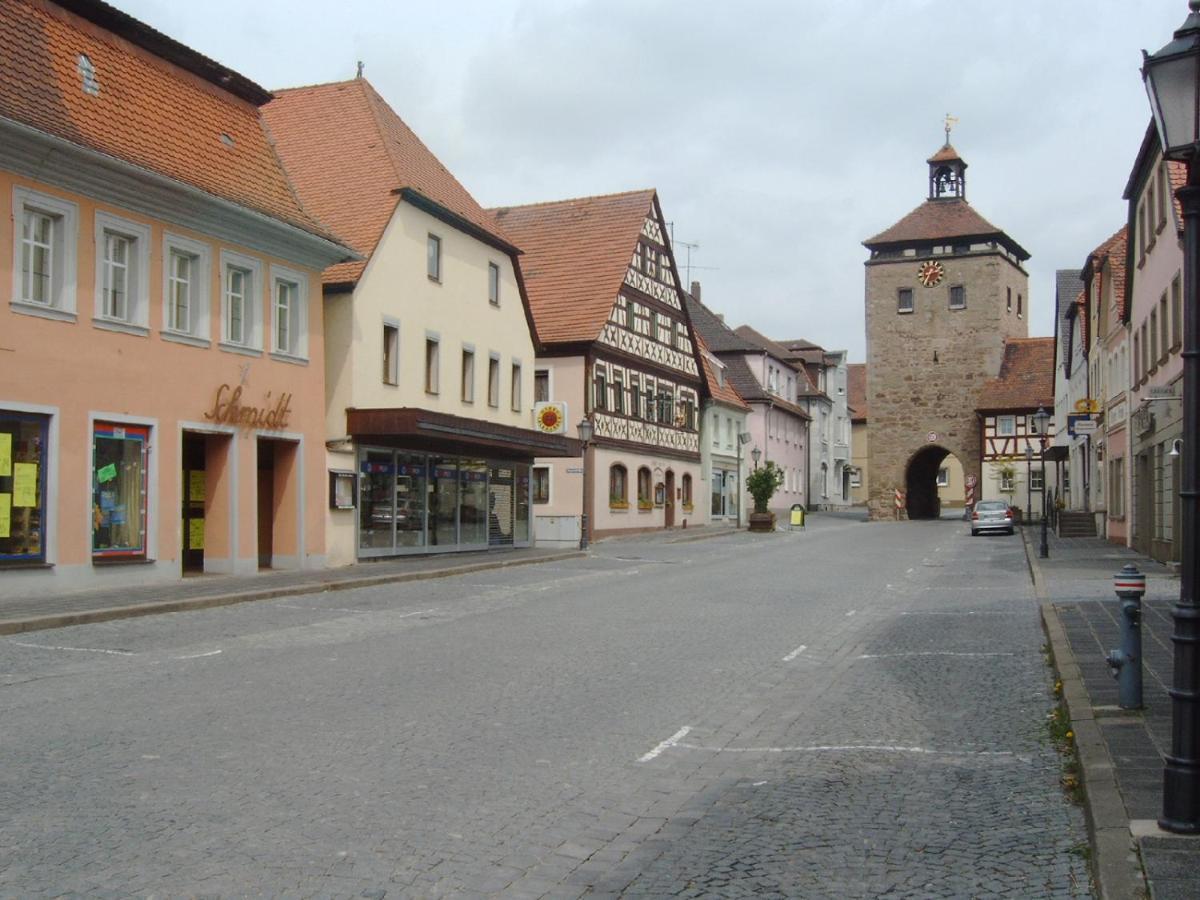 Hotel-Gasthof Krone-Lax Scheinfeld Exterior foto